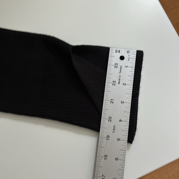 French Connection Sweater - Picture 6 of 7